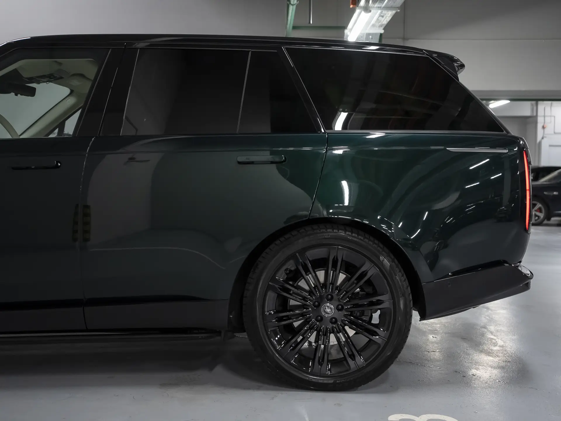 Land Rover Range Rover, V, 2023 купить в салоне Million Miles