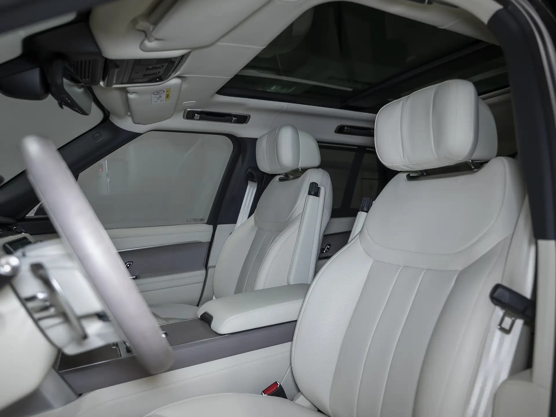 Land Rover Range Rover, V, 2025 купить в салоне Million Miles