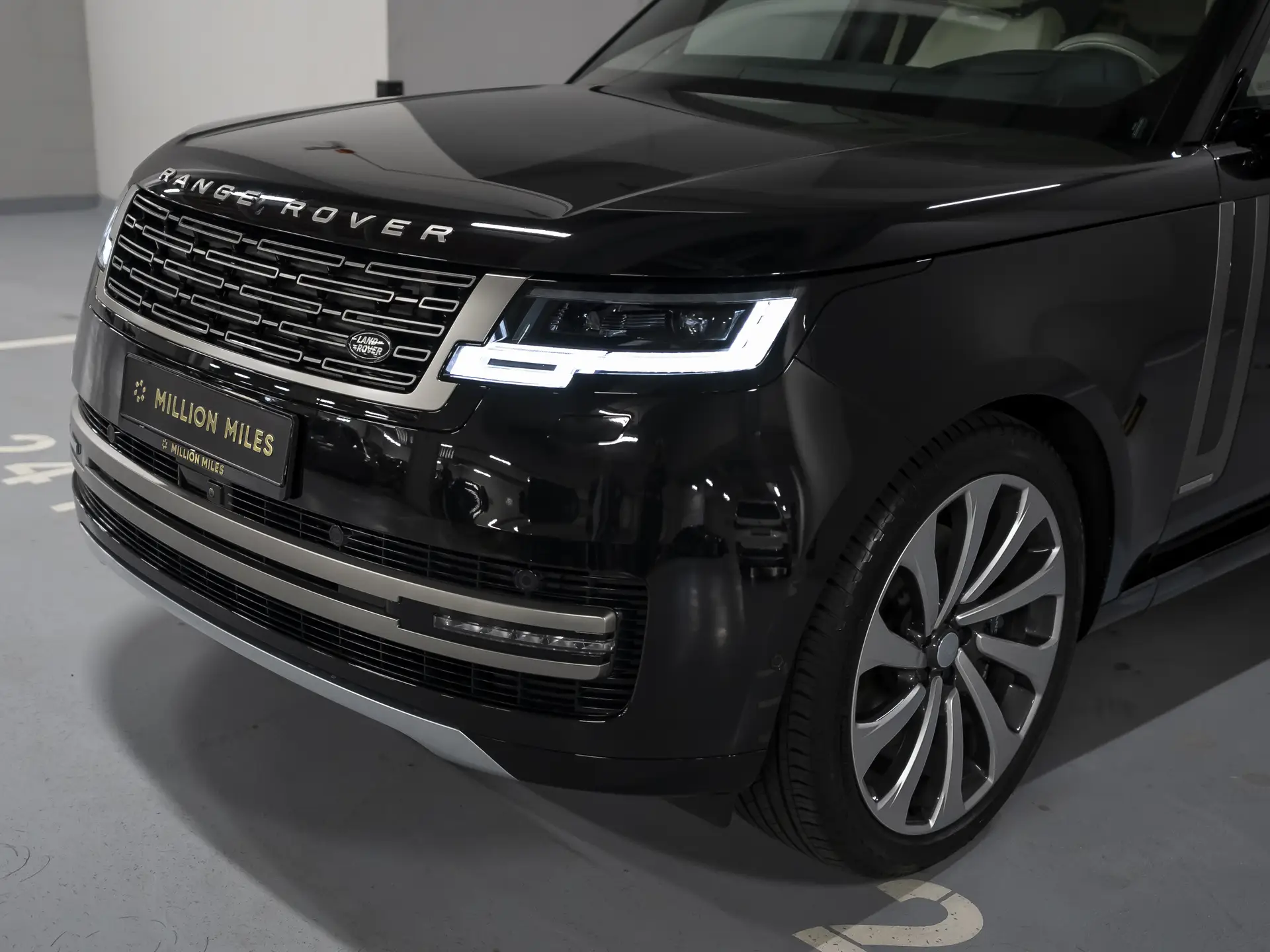 Land Rover Range Rover, V, 2025 купить в салоне Million Miles