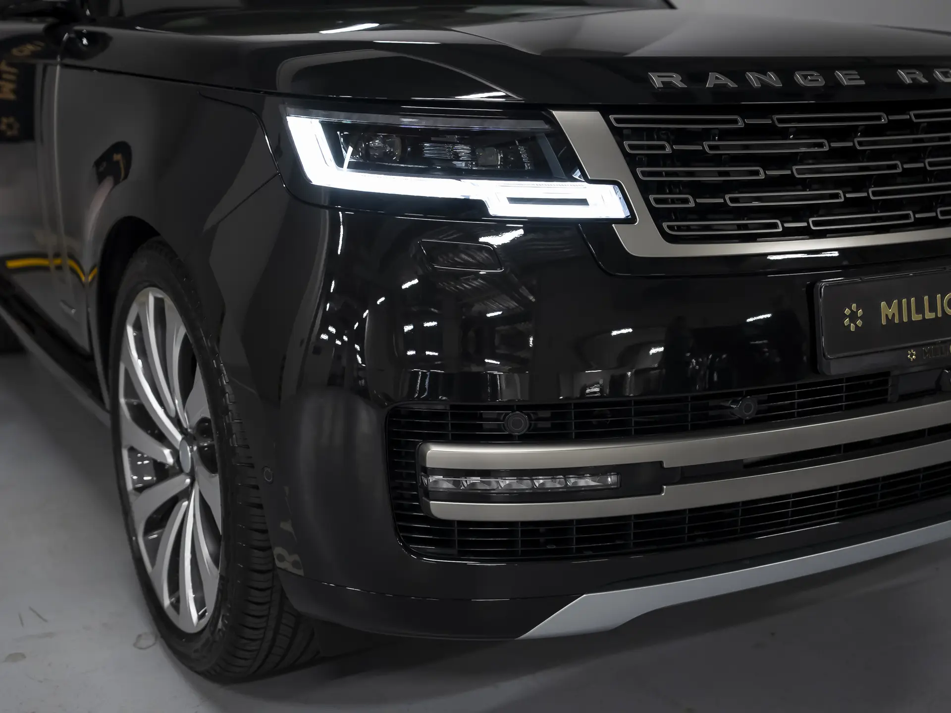 Land Rover Range Rover, V, 2025 купить в салоне Million Miles