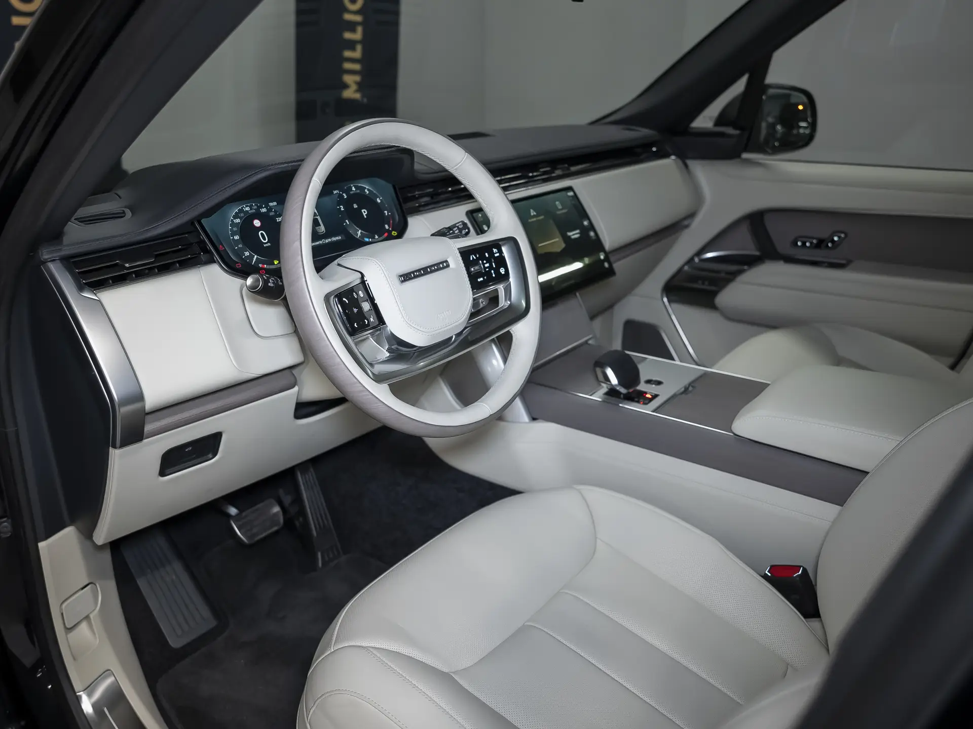 Land Rover Range Rover, V, 2025 купить в салоне Million Miles