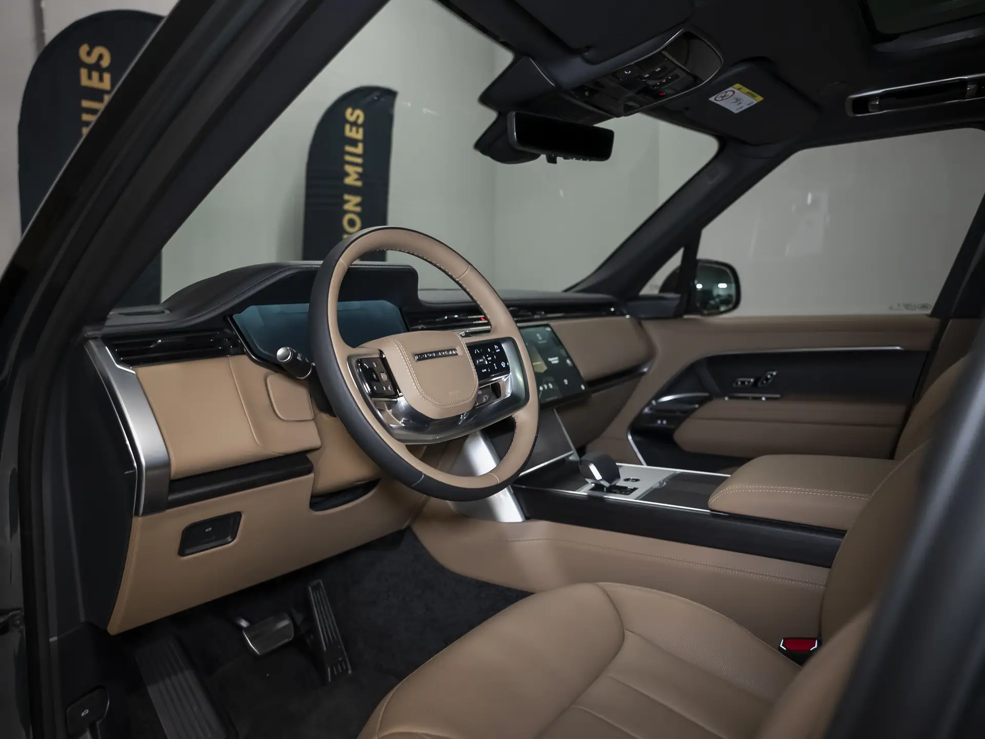 Land Rover Range Rover, V, 2025 купить в салоне Million Miles