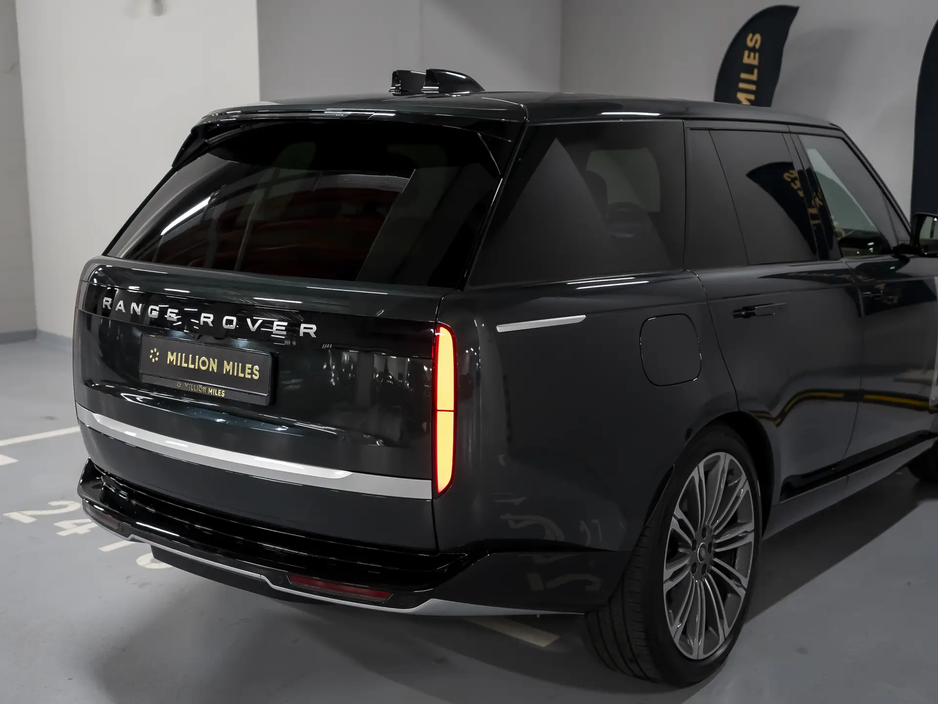 Land Rover Range Rover, V, 2025 купить в салоне Million Miles