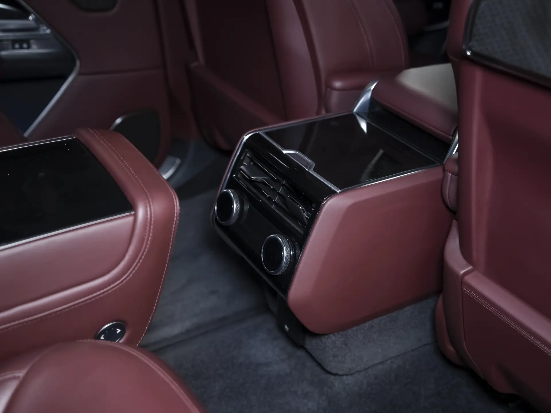 Land Rover Range Rover, V, 2023 купить в салоне Million Miles