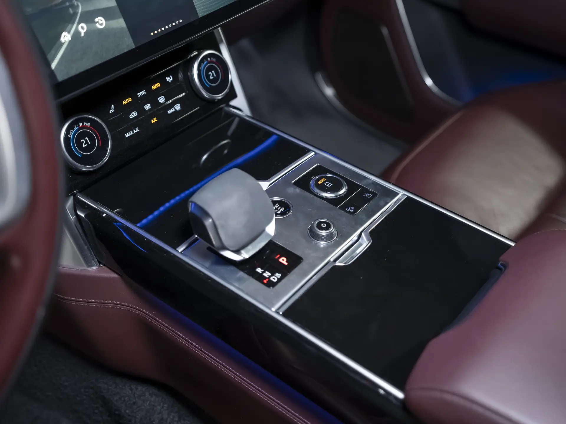 Land Rover Range Rover, V, 2023 купить в салоне Million Miles