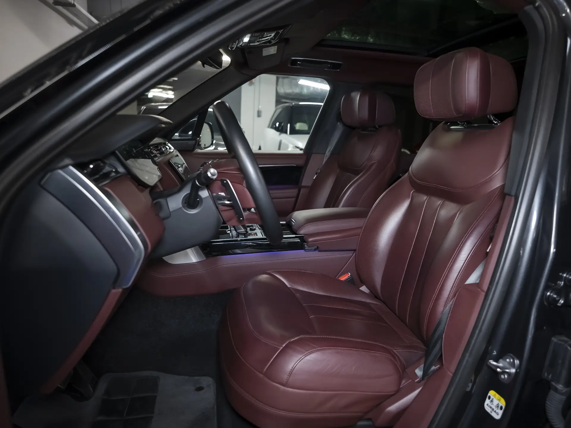 Land Rover Range Rover, V, 2023 купить в салоне Million Miles