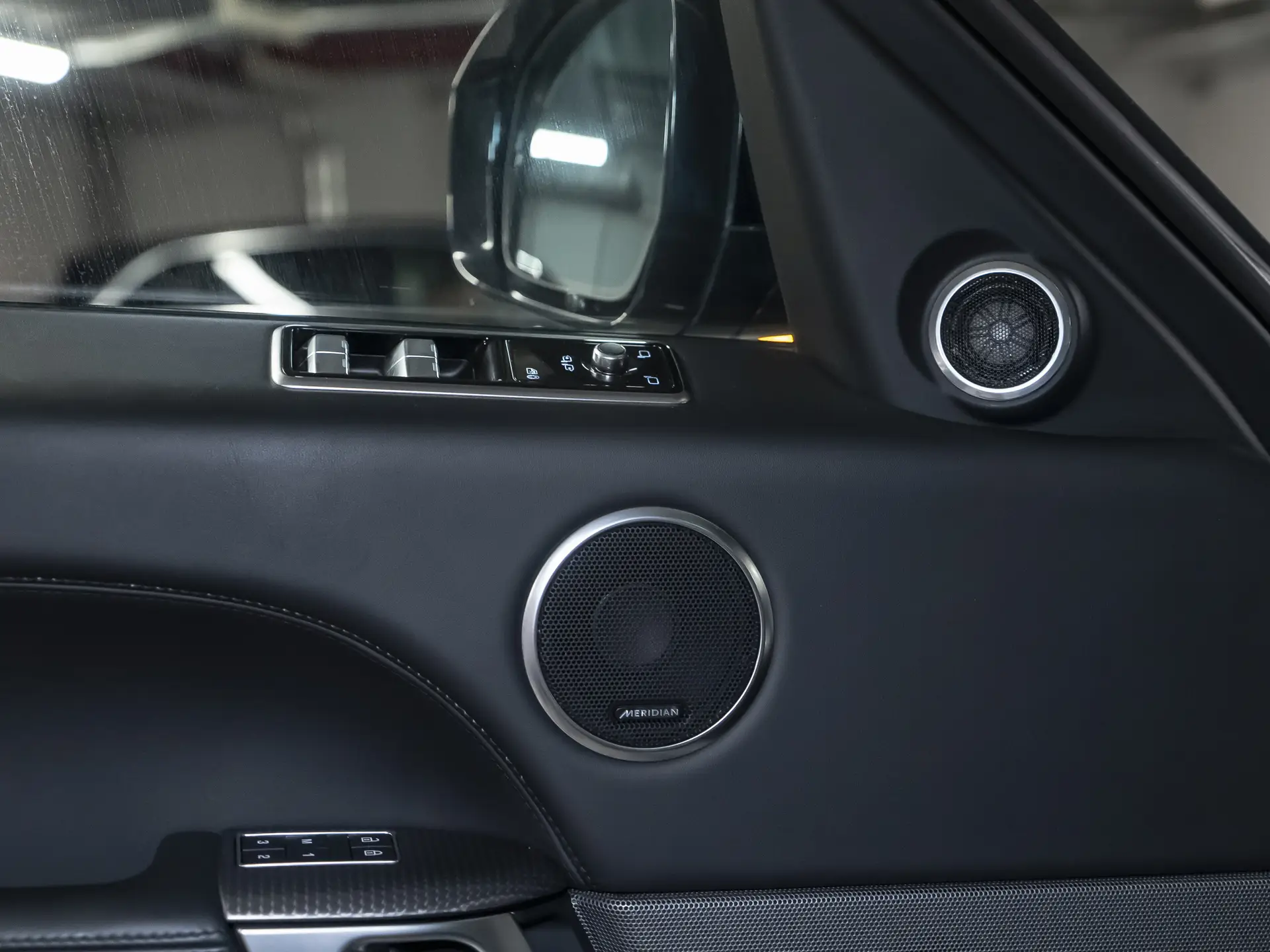 Land Rover Range Rover Sport, II Рестайлинг, 2021 купить в салоне Million Miles