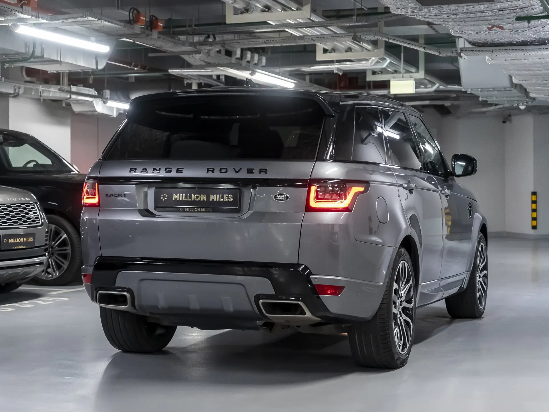 Land Rover Range Rover Sport, II Рестайлинг, 2021 купить в салоне Million Miles