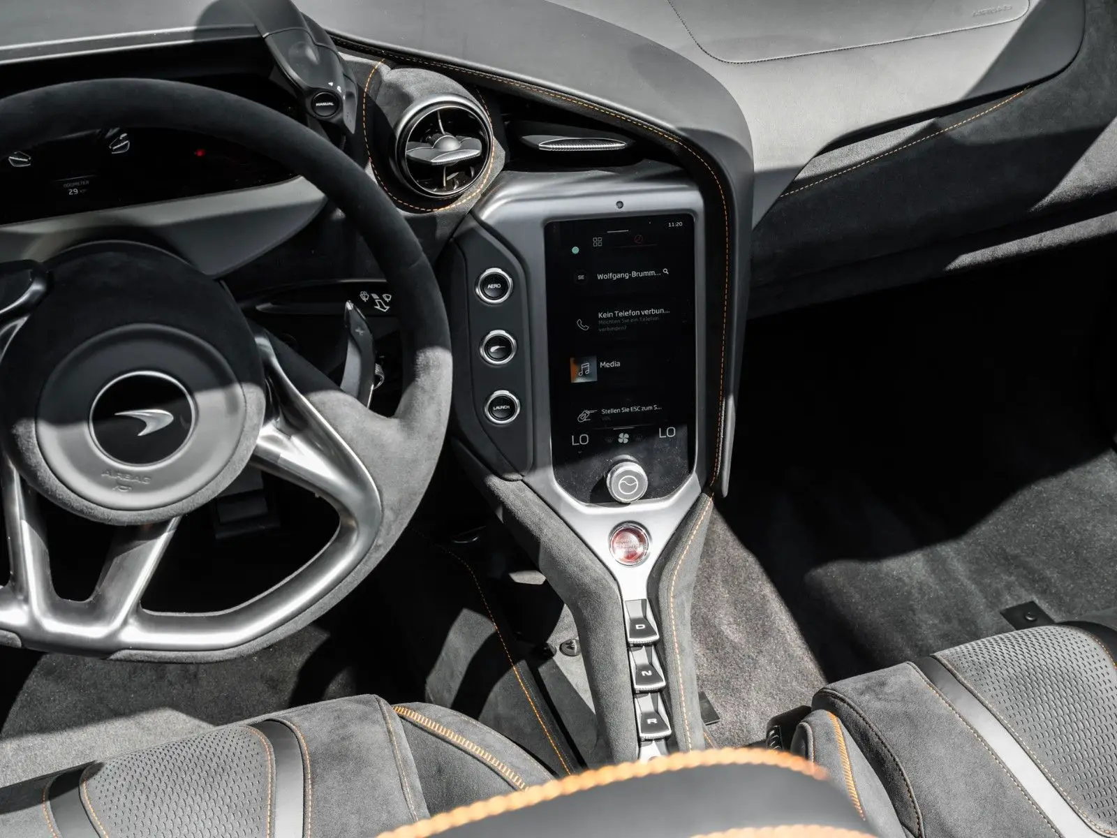 McLaren 750S, I, 2025 купить в салоне Million Miles