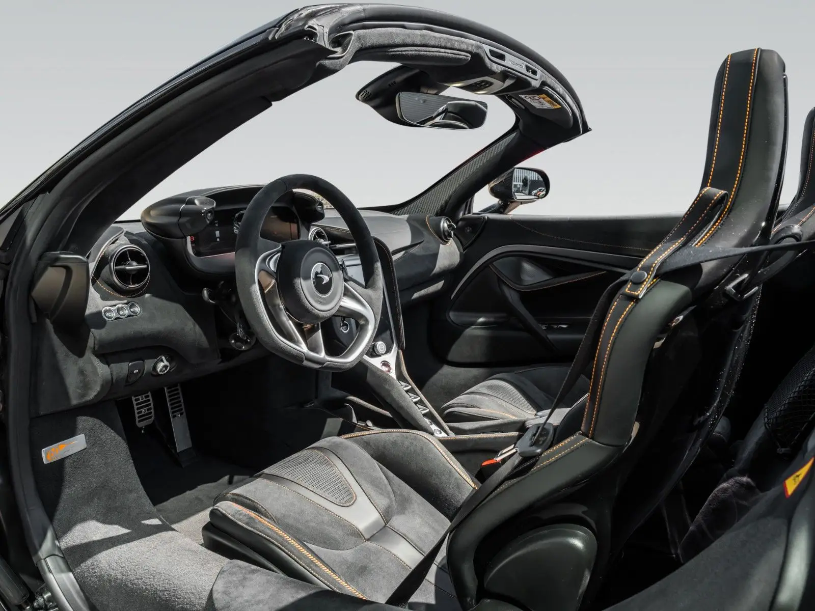 McLaren 750S, I, 2025 купить в салоне Million Miles