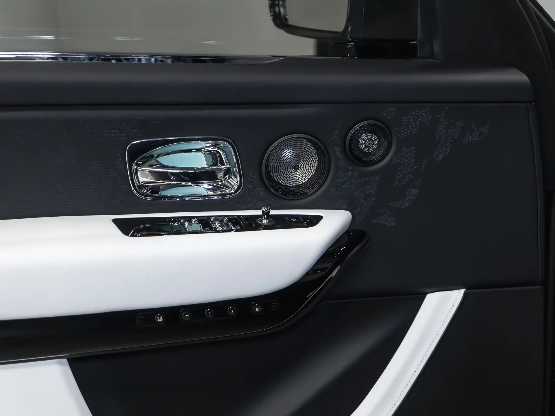 Rolls-Royce Cullinan, I Рестайлинг, 2025 купить в салоне Million Miles