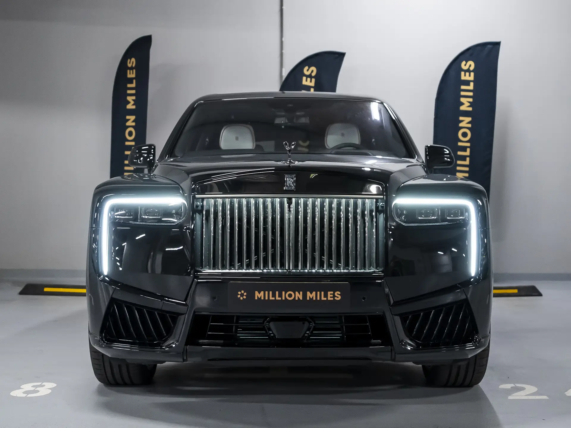 Rolls-Royce Cullinan Black Badge, I Рестайлинг, 2025 купить в салоне Million Miles