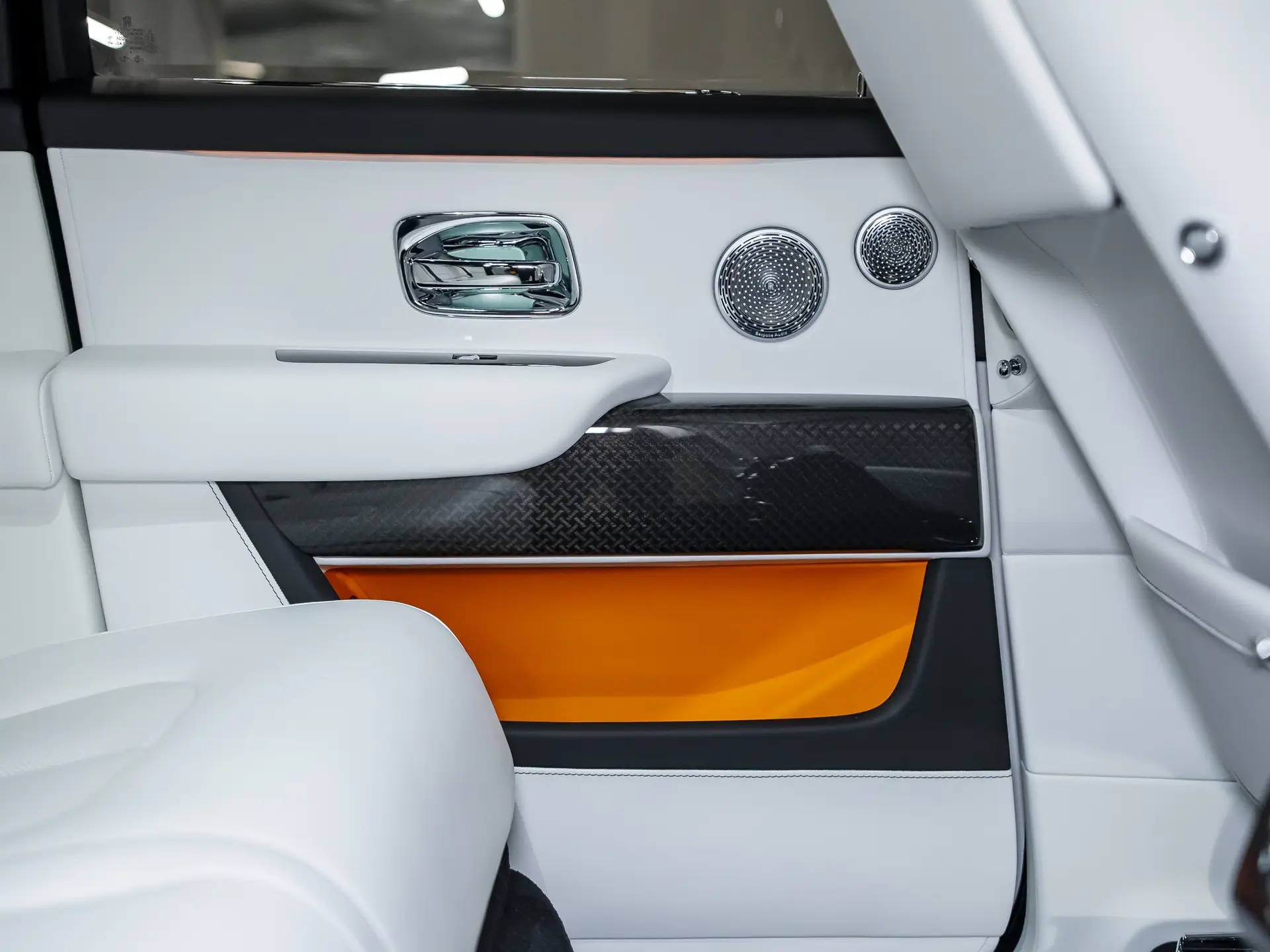 Rolls-Royce Cullinan Black Badge, I Рестайлинг, 2025 купить в салоне Million Miles