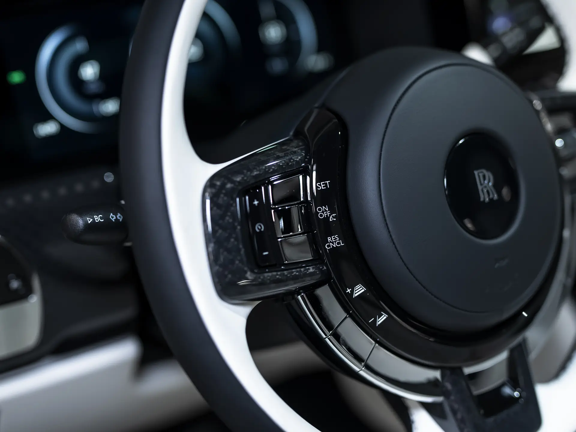 Rolls-Royce Cullinan, I Рестайлинг, 2025 купить в салоне Million Miles