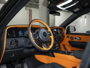 Rolls-Royce Cullinan Black Badge, I Рестайлинг, 2025 купить в салоне Million Miles