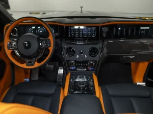 Rolls-Royce Cullinan Black Badge, I Рестайлинг, 2025 купить в салоне Million Miles