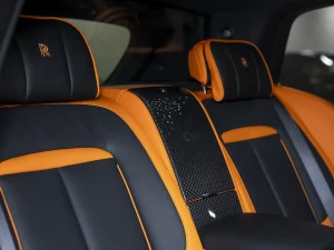 Rolls-Royce Cullinan Black Badge, I Рестайлинг, 2025 купить в салоне Million Miles