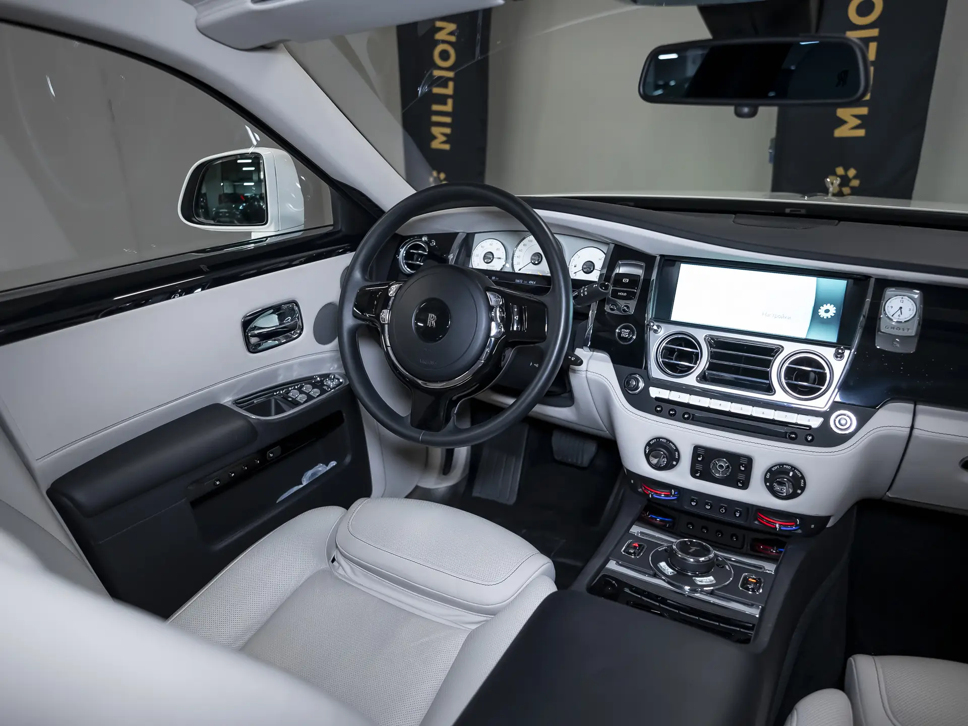 Rolls-Royce Ghost, I Рестайлинг (Series II), 2016 купить в салоне Million Miles