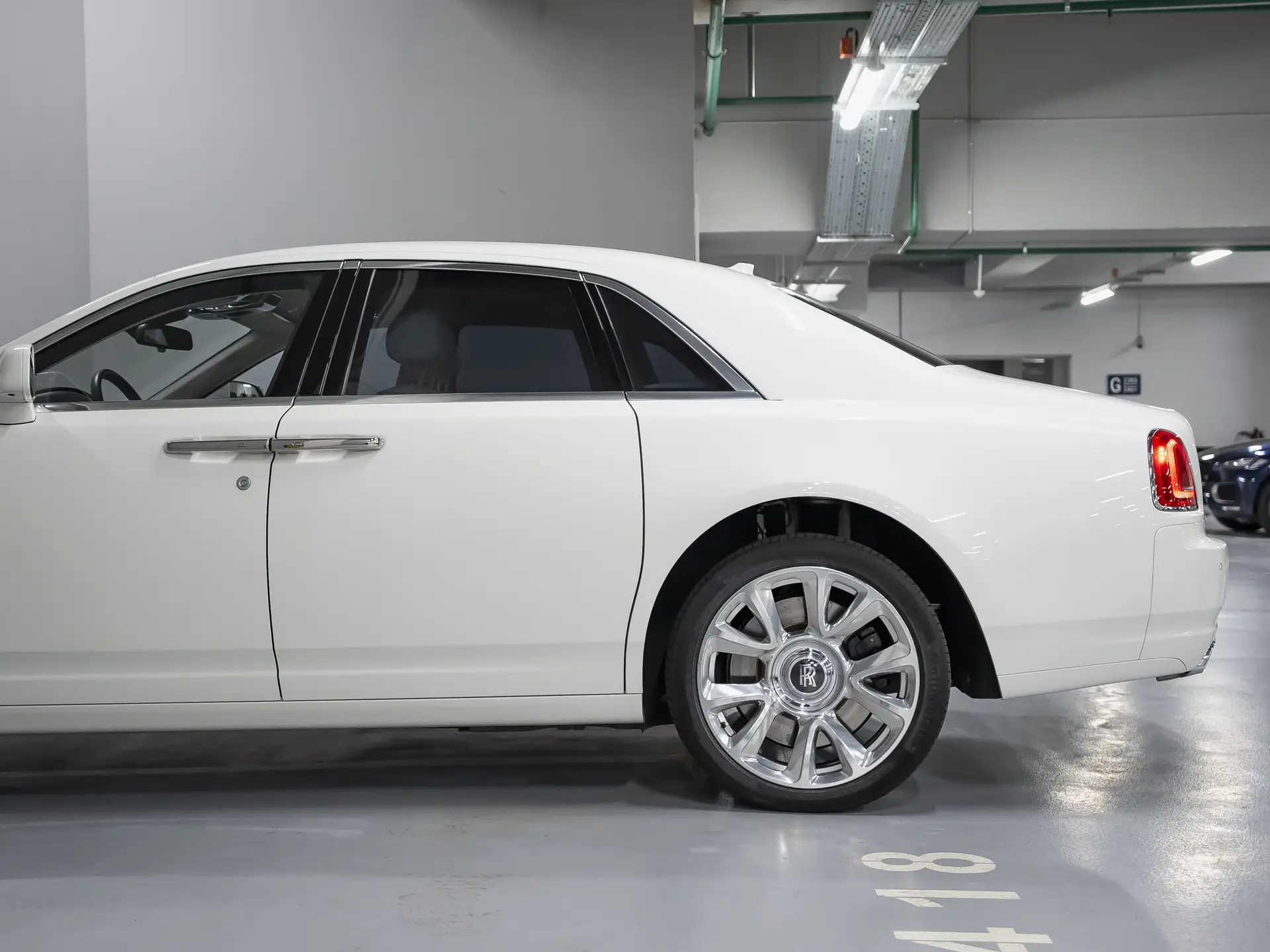 Rolls-Royce Ghost, I Рестайлинг (Series II), 2016 купить в салоне Million Miles