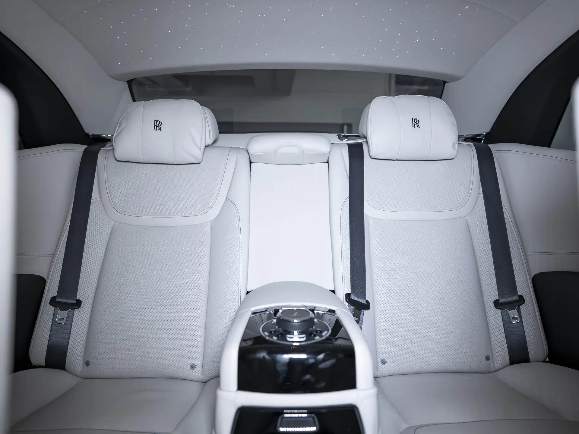 Rolls-Royce Ghost, I Рестайлинг (Series II), 2016 купить в салоне Million Miles