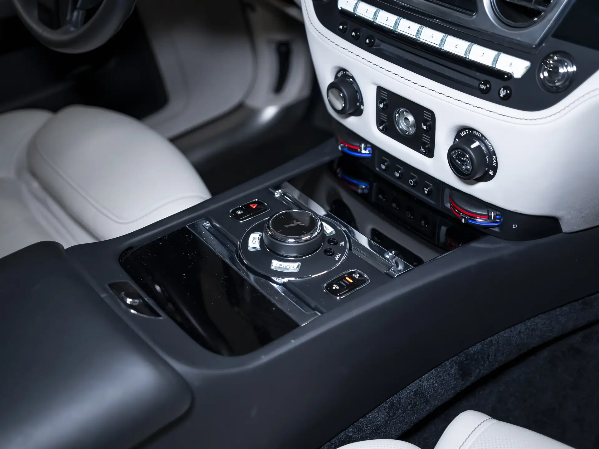 Rolls-Royce Ghost, I Рестайлинг (Series II), 2016 купить в салоне Million Miles