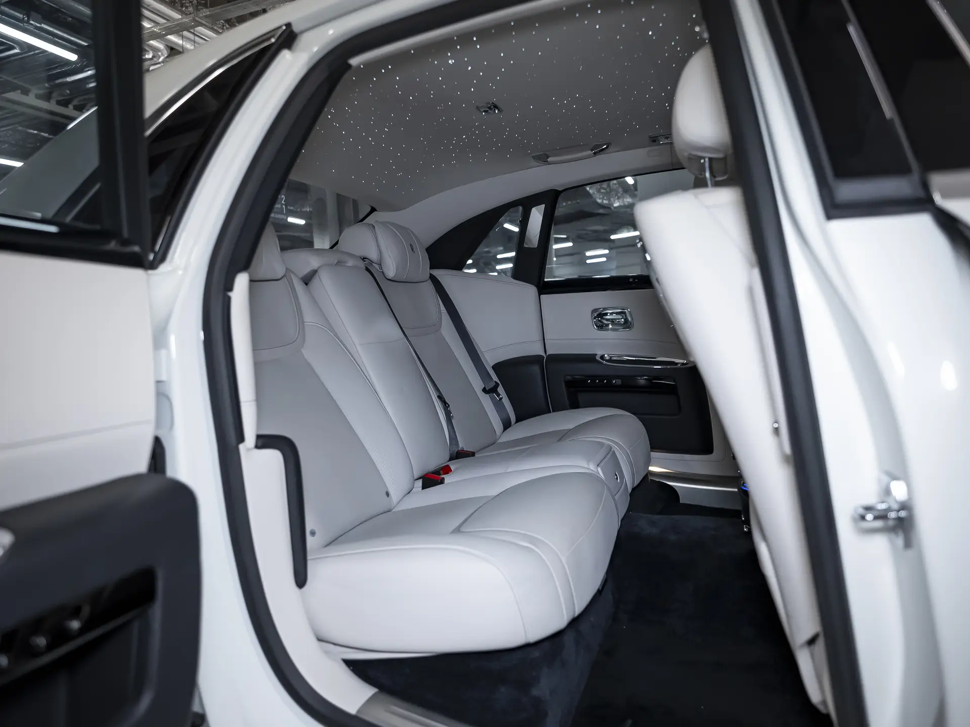 Rolls-Royce Ghost, I Рестайлинг (Series II), 2016 купить в салоне Million Miles