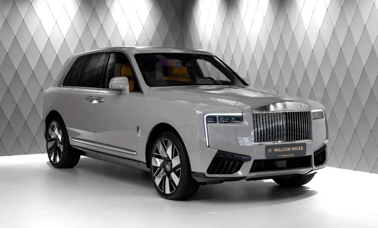 Rolls-Royce Cullinan, I Рестайлинг, 2025 купить в салоне Million Miles