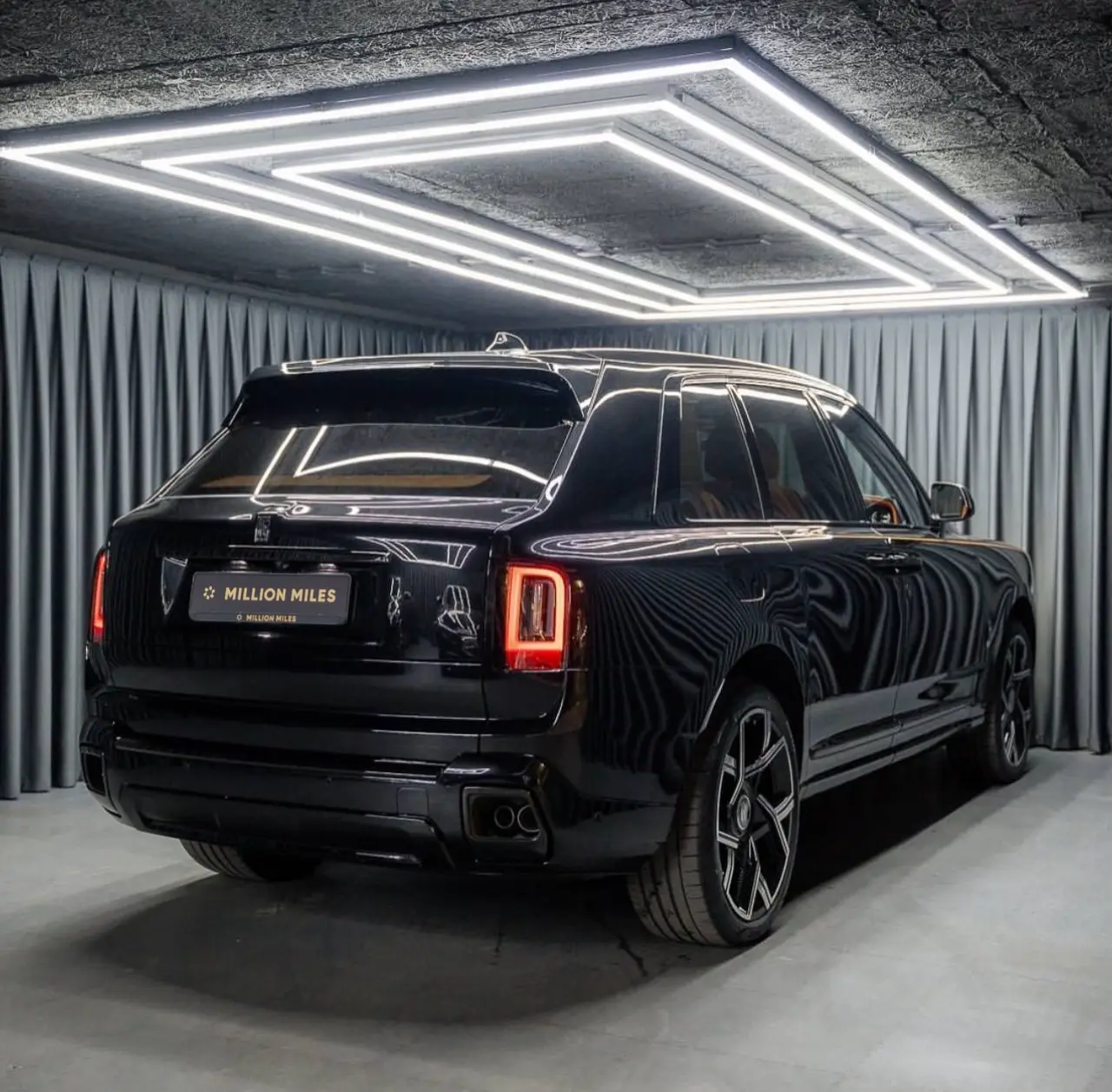 Rolls-Royce Cullinan, I Рестайлинг, 2025 купить в салоне Million Miles