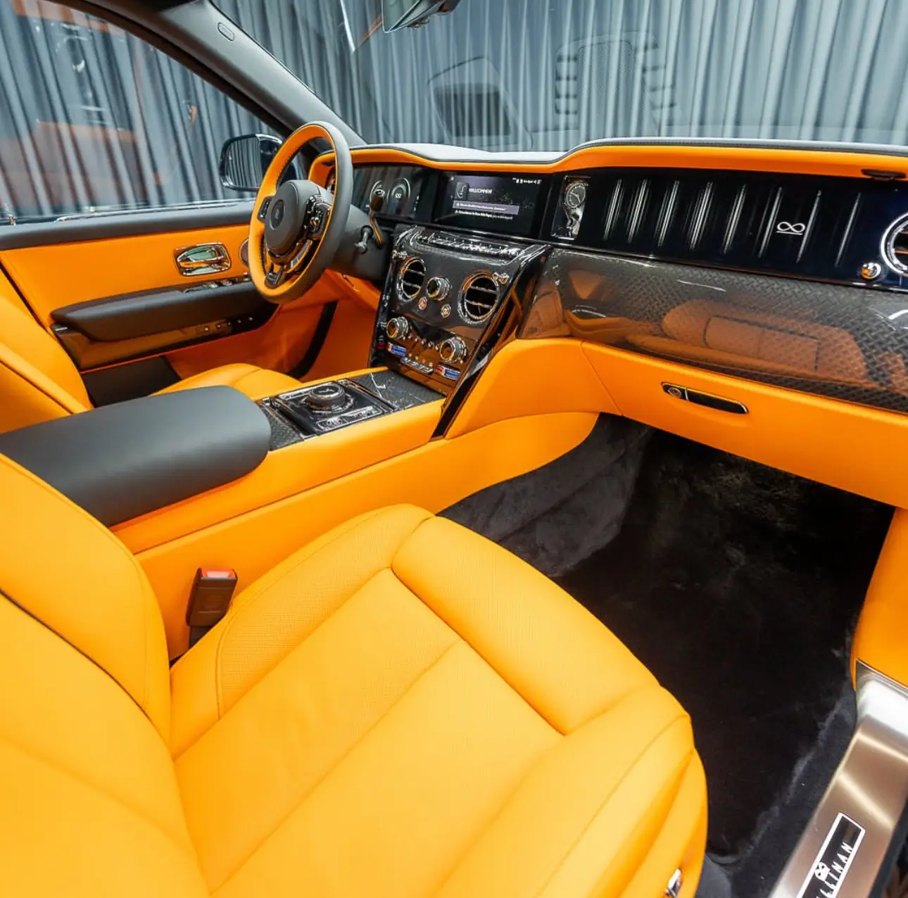 Rolls-Royce Cullinan, I Рестайлинг, 2025 купить в салоне Million Miles