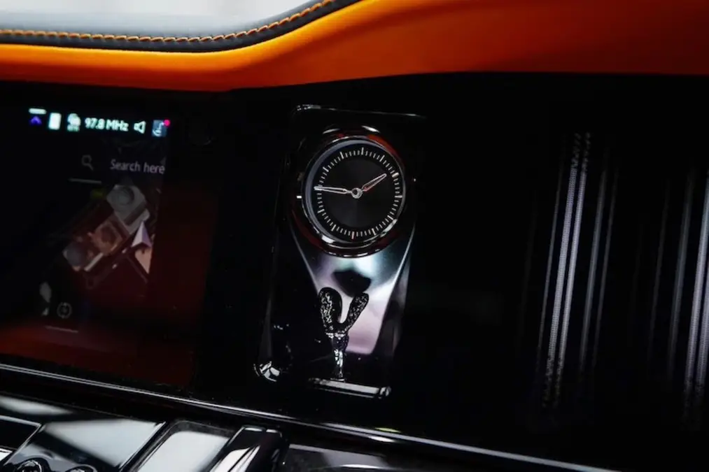 Rolls-Royce Cullinan Black Badge, I Рестайлинг, 2025 купить в салоне Million Miles