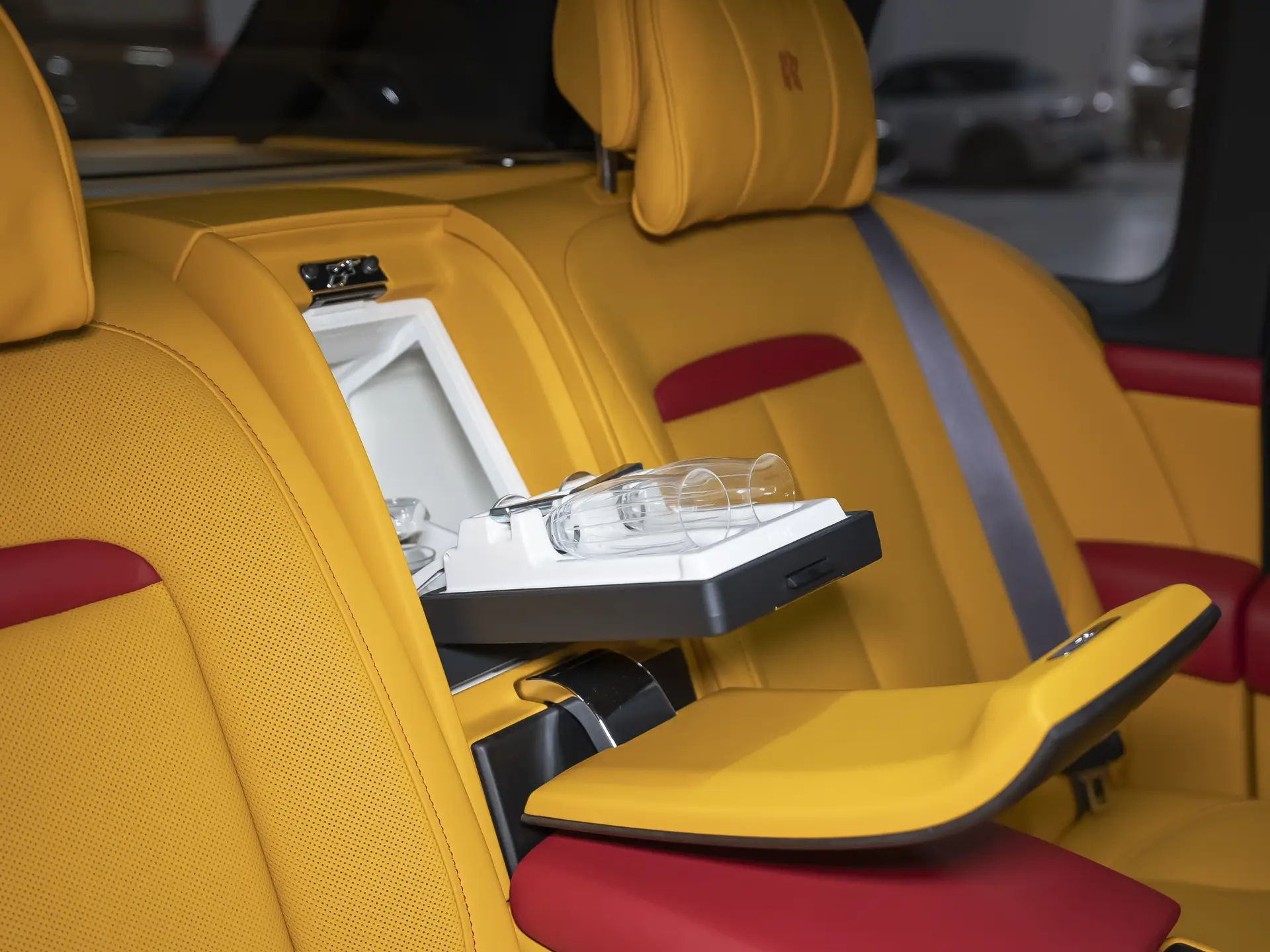 Rolls-Royce Cullinan, I, 2021 купить в салоне Million Miles