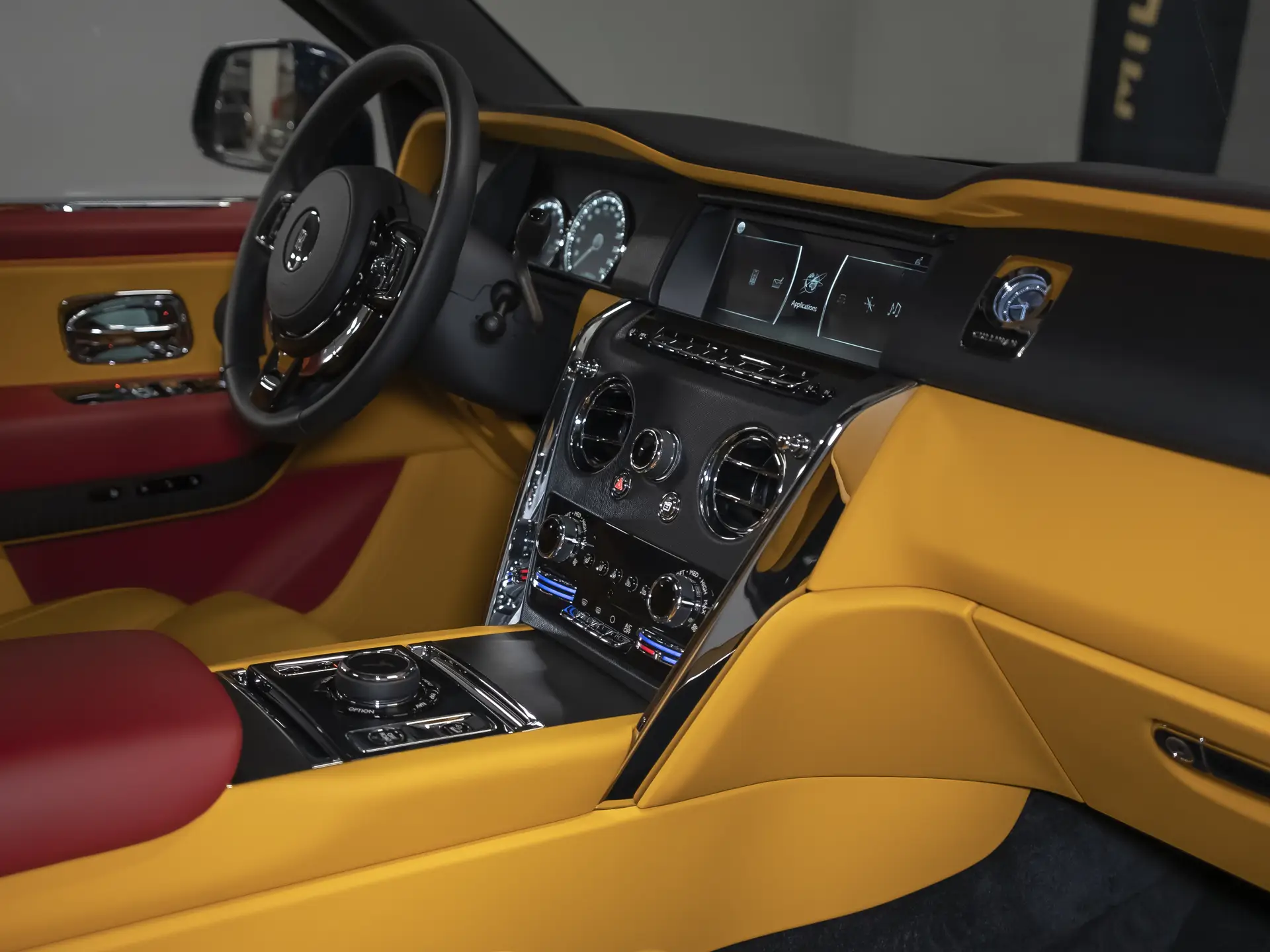 Rolls-Royce Cullinan, I, 2021 купить в салоне Million Miles