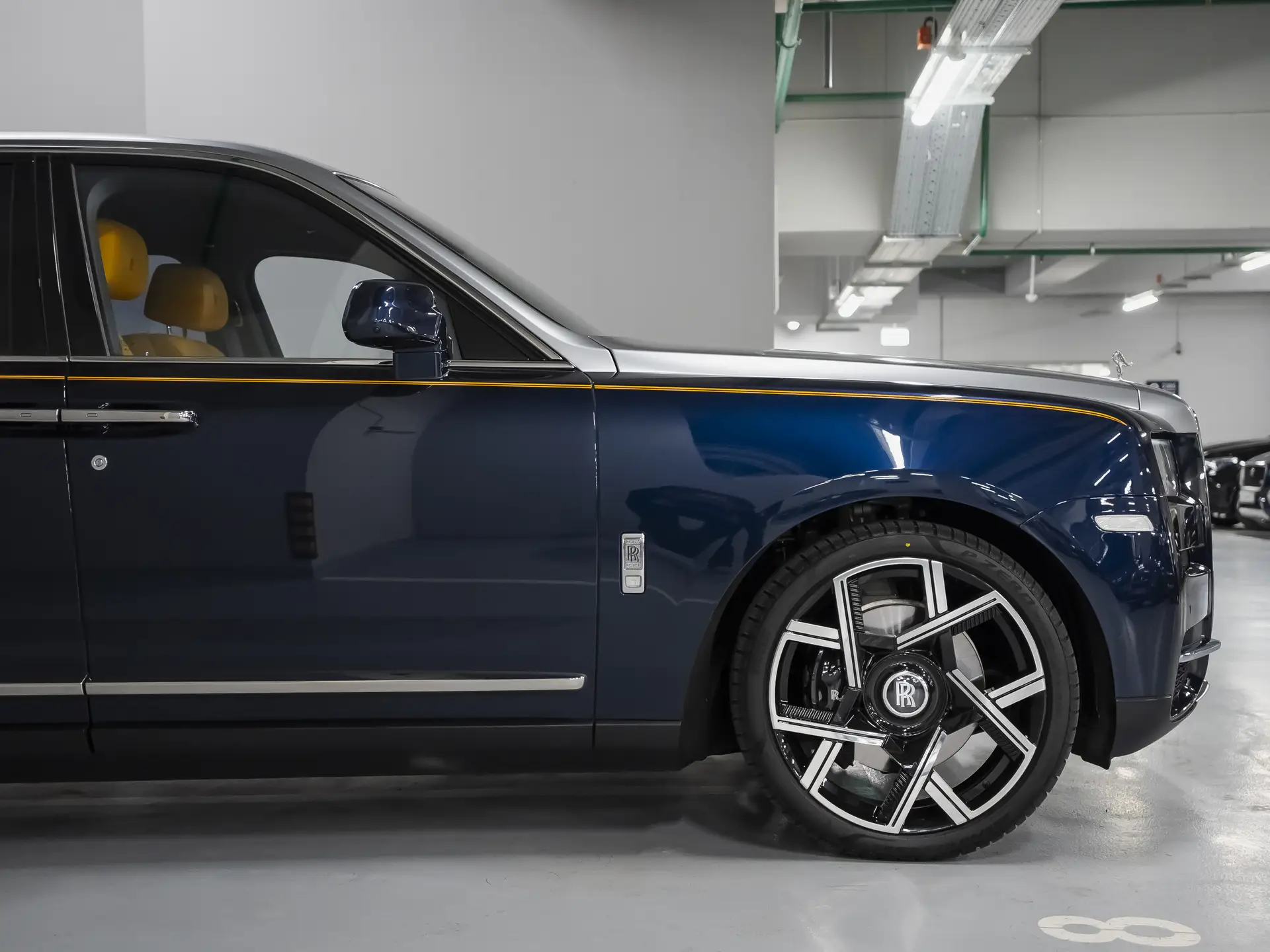 Rolls-Royce Cullinan, I, 2021 купить в салоне Million Miles