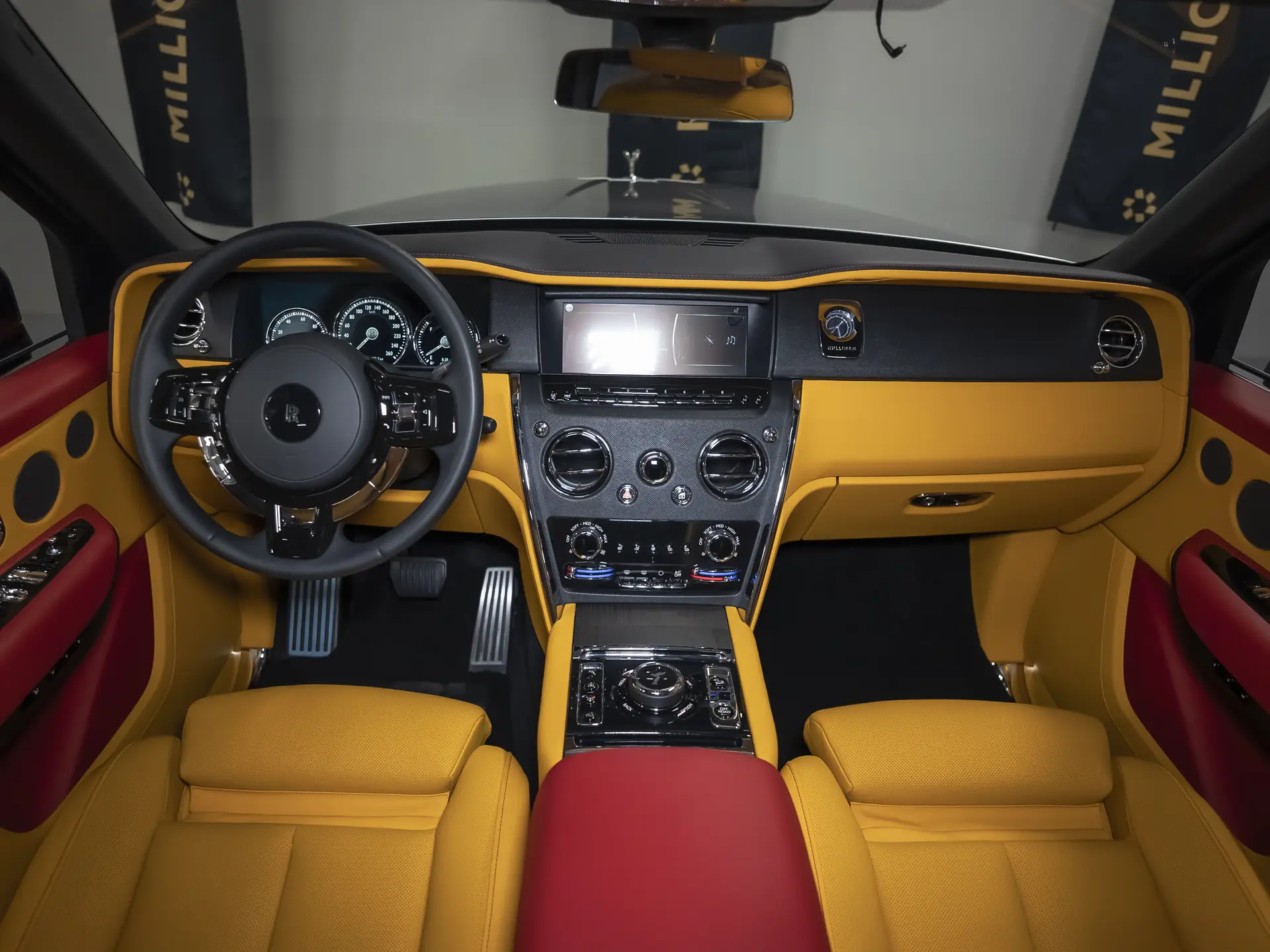 Rolls-Royce Cullinan, I, 2021 купить в салоне Million Miles