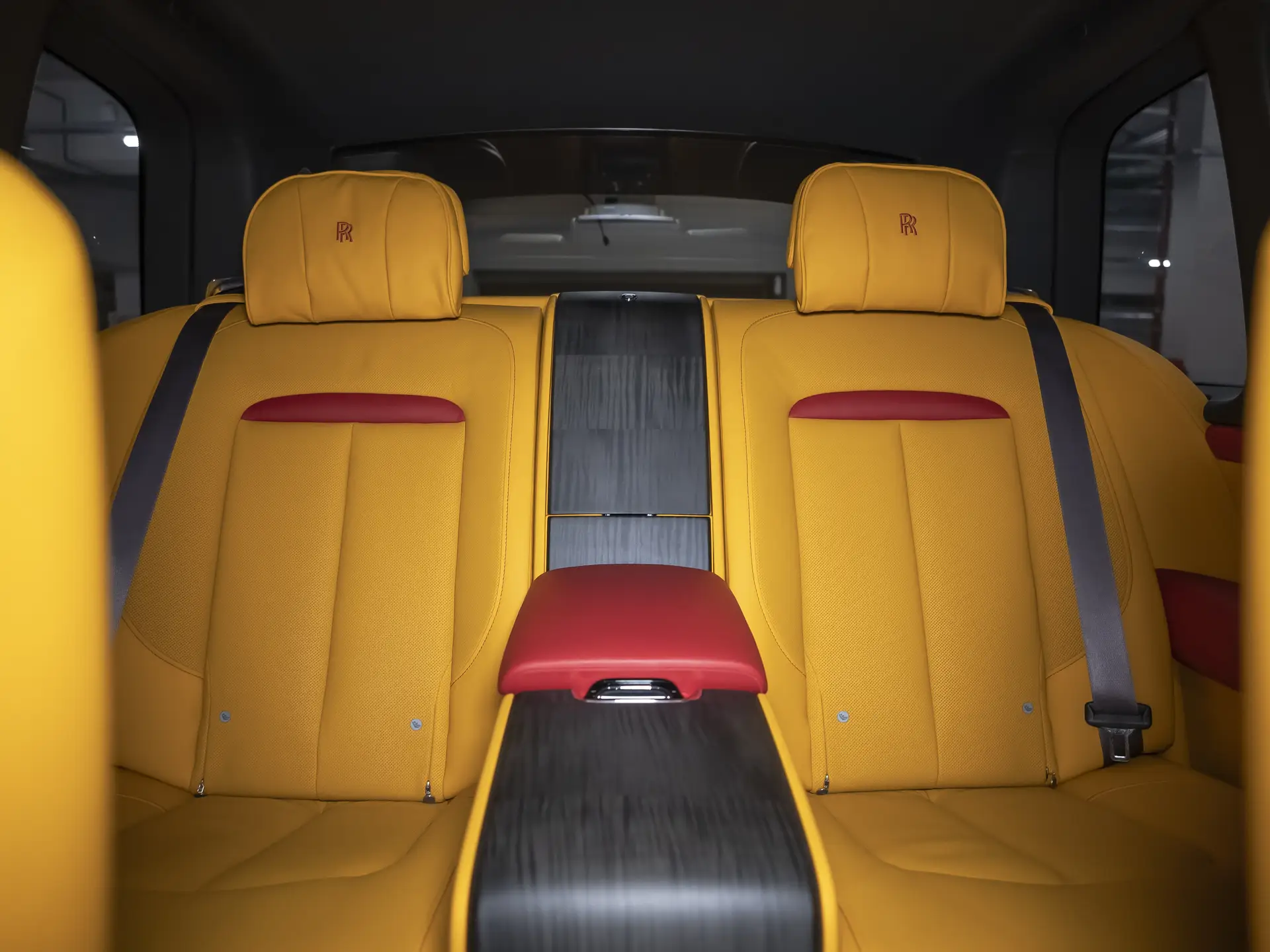 Rolls-Royce Cullinan, I, 2021 купить в салоне Million Miles