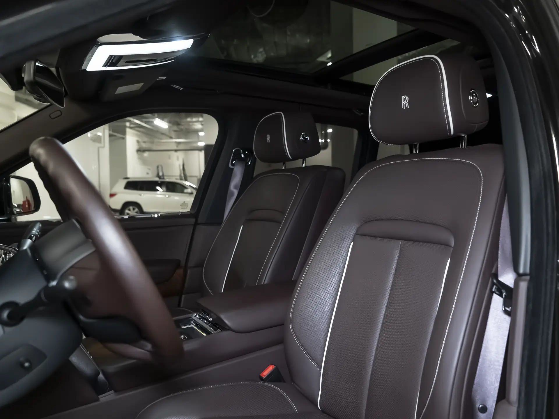 Rolls-Royce Cullinan, I, 2019 купить в салоне Million Miles