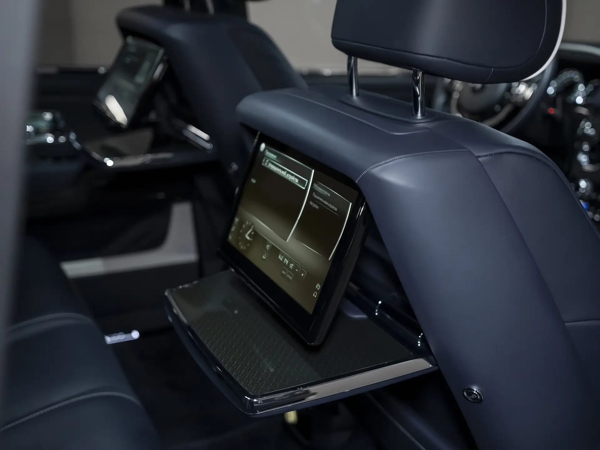 Rolls-Royce Cullinan Black Badge, I, 2021 купить в салоне Million Miles