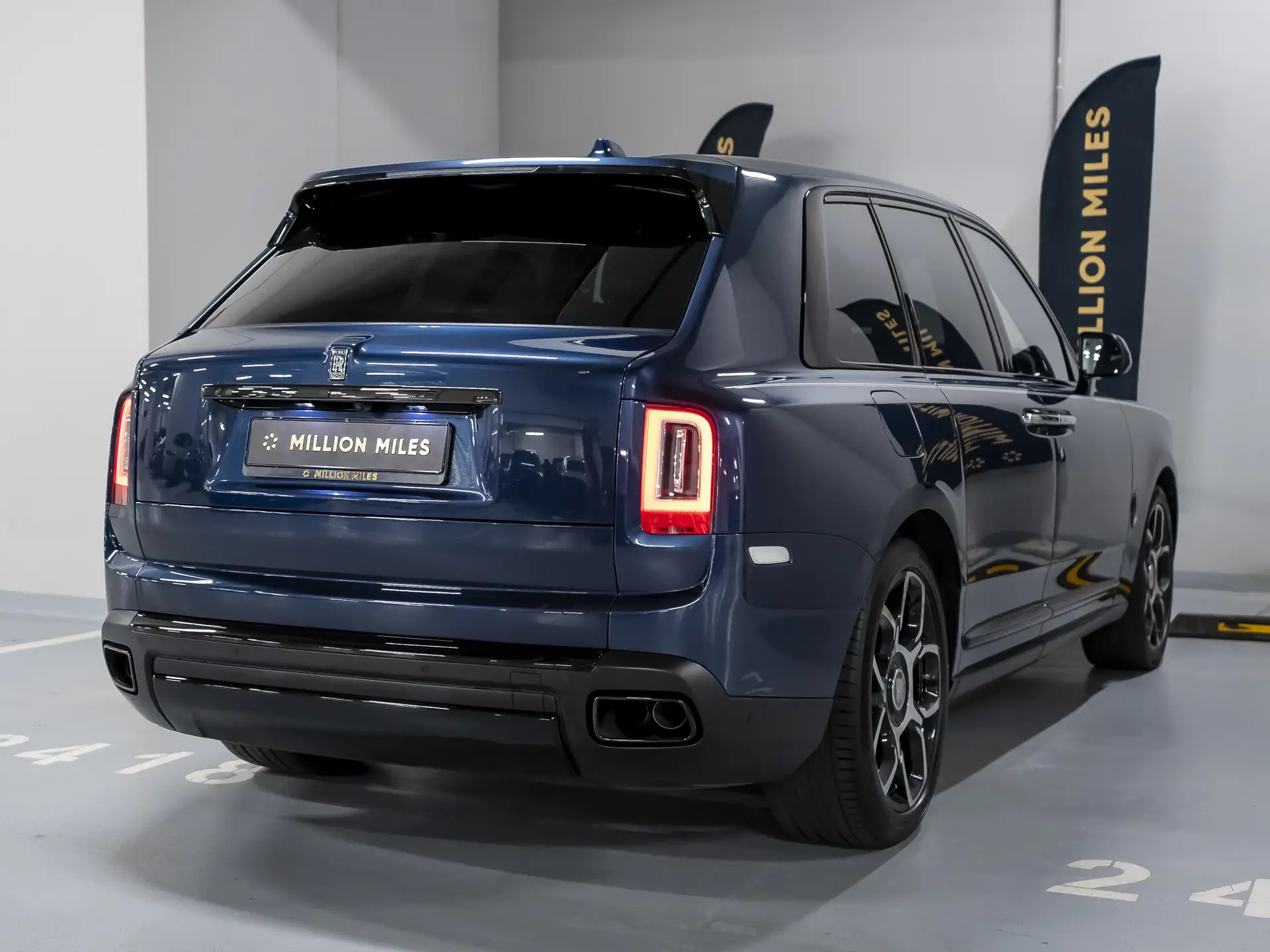 Rolls-Royce Cullinan Black Badge, I, 2021 купить в салоне Million Miles