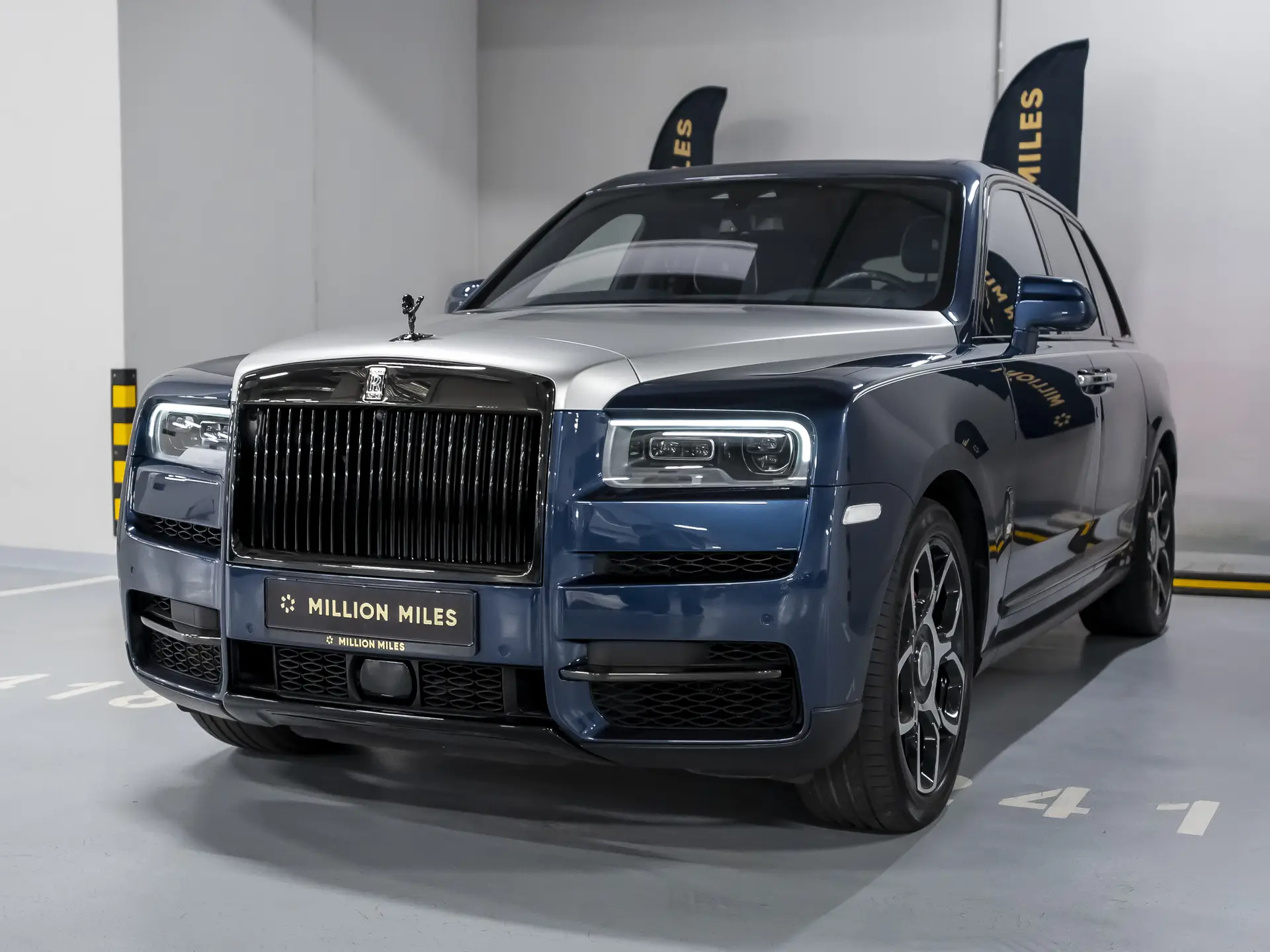 Rolls-Royce Cullinan Black Badge, I, 2021 купить в салоне Million Miles