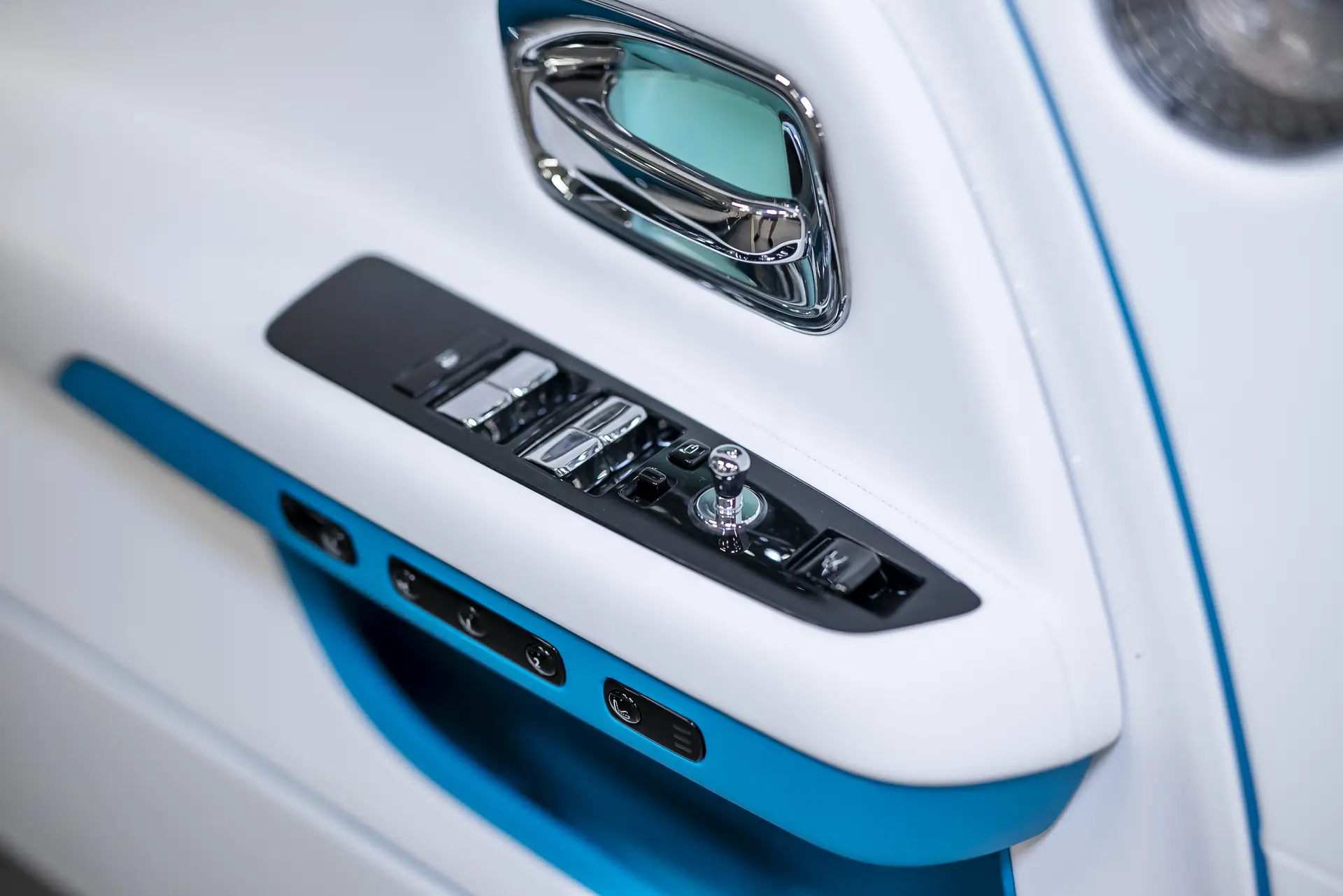 Rolls-Royce Spectre, I, 2025 купить в салоне Million Miles