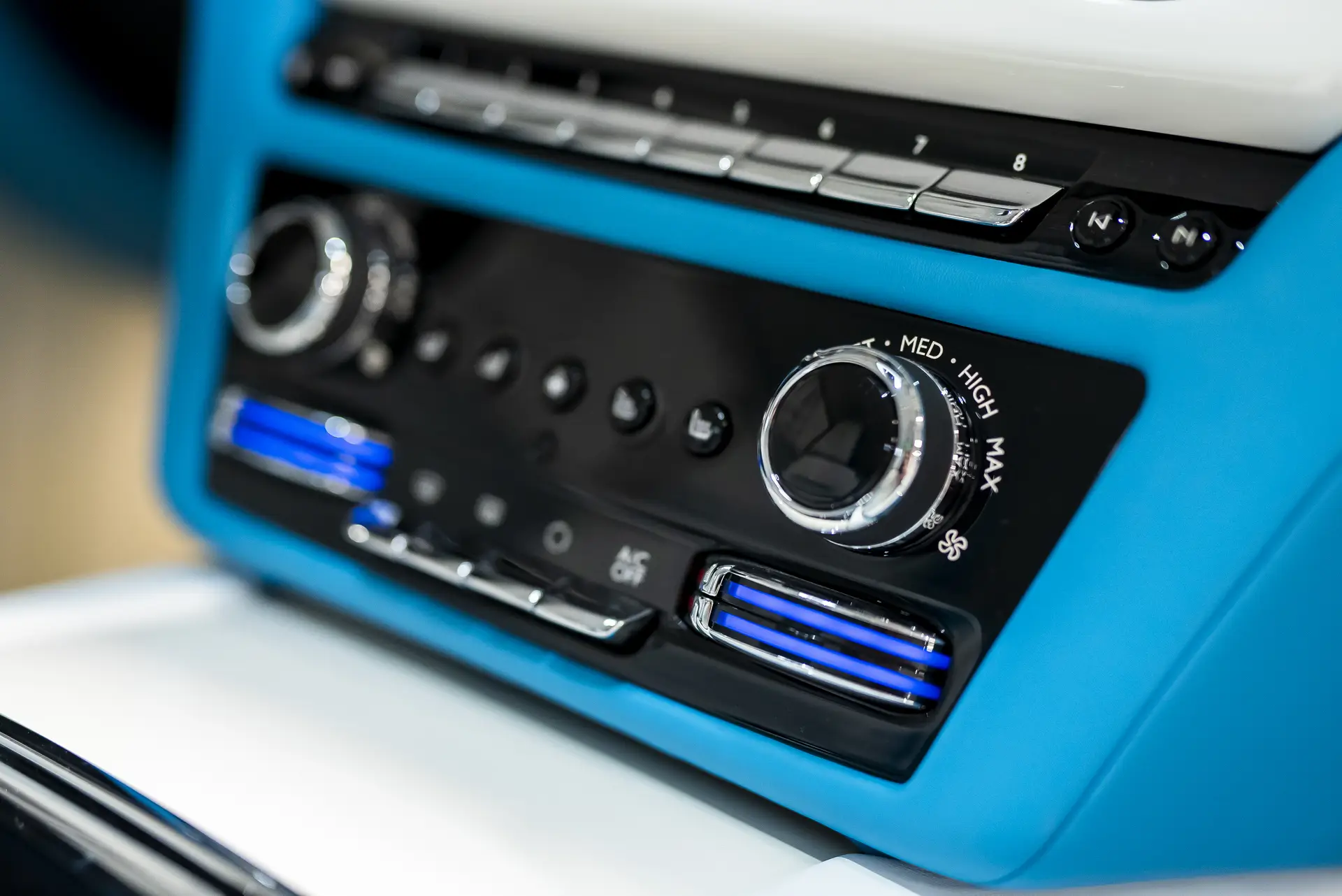 Rolls-Royce Spectre, I, 2025 купить в салоне Million Miles