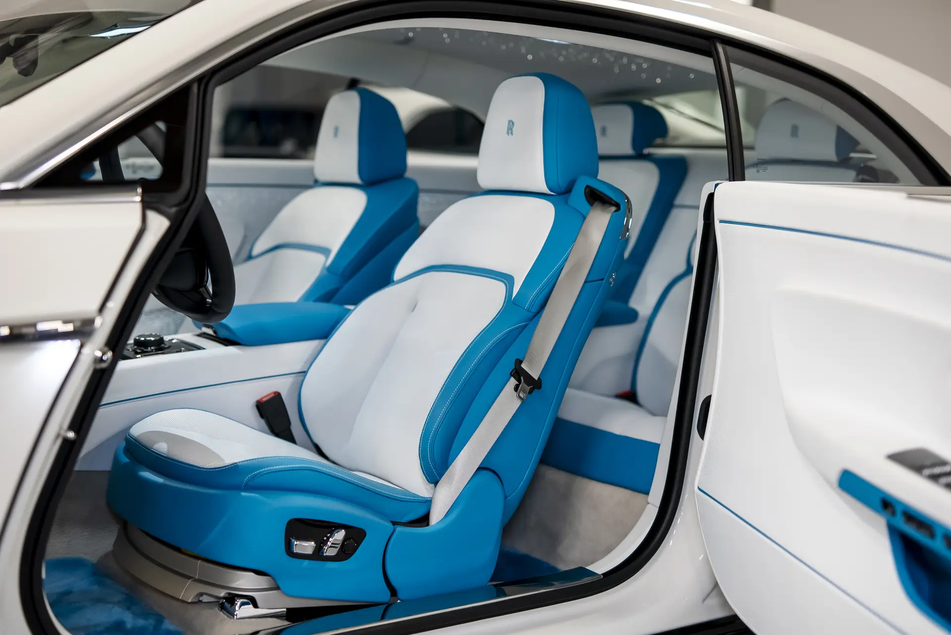 Rolls-Royce Spectre, I, 2025 купить в салоне Million Miles