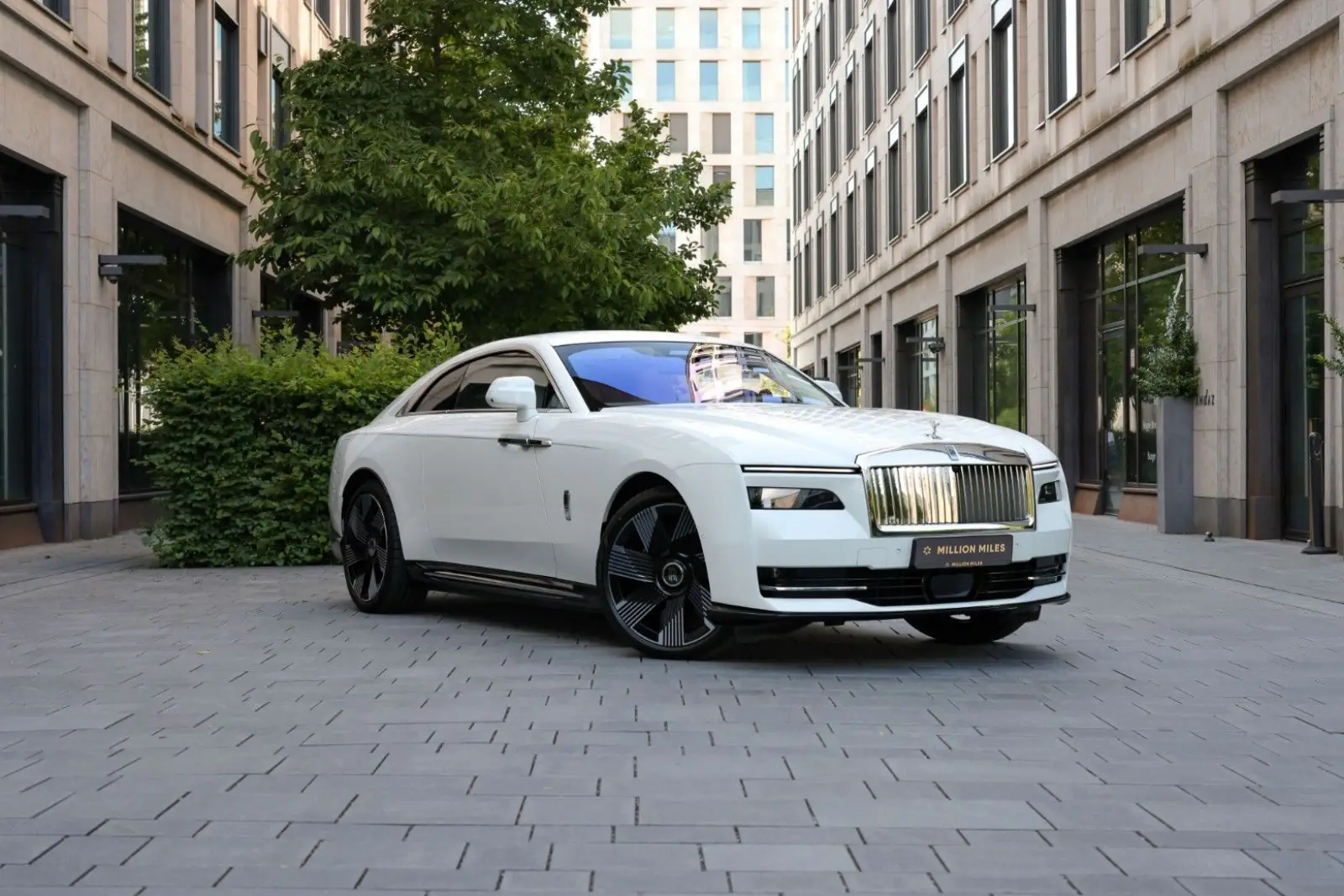 Rolls-Royce Spectre, I, 2025 купить в салоне Million Miles