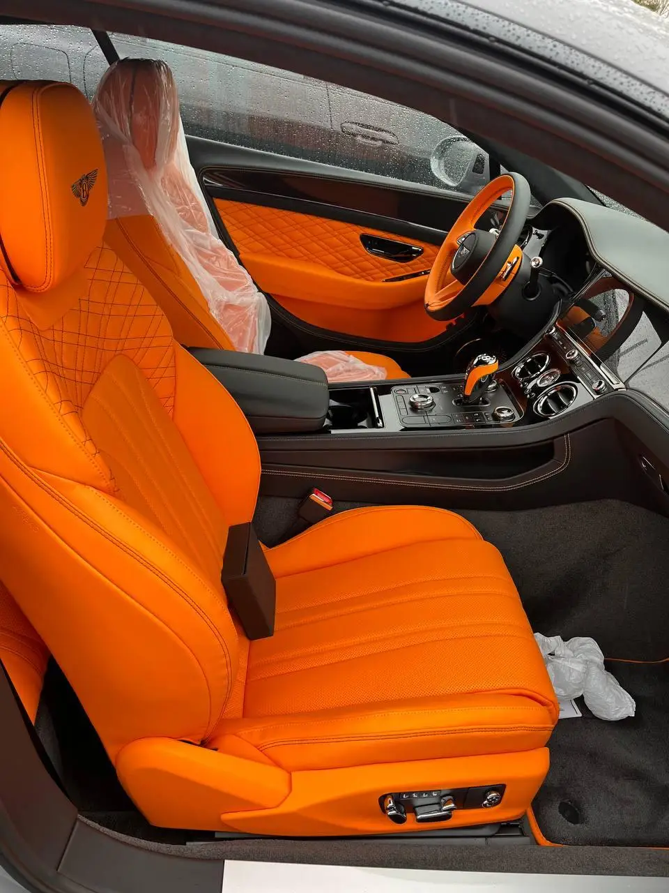 Bentley Continental GT, IV, 2025 купить в салоне Million Miles