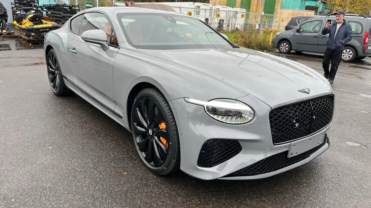 Bentley Continental GT, IV, 2025 купить в салоне Million Miles