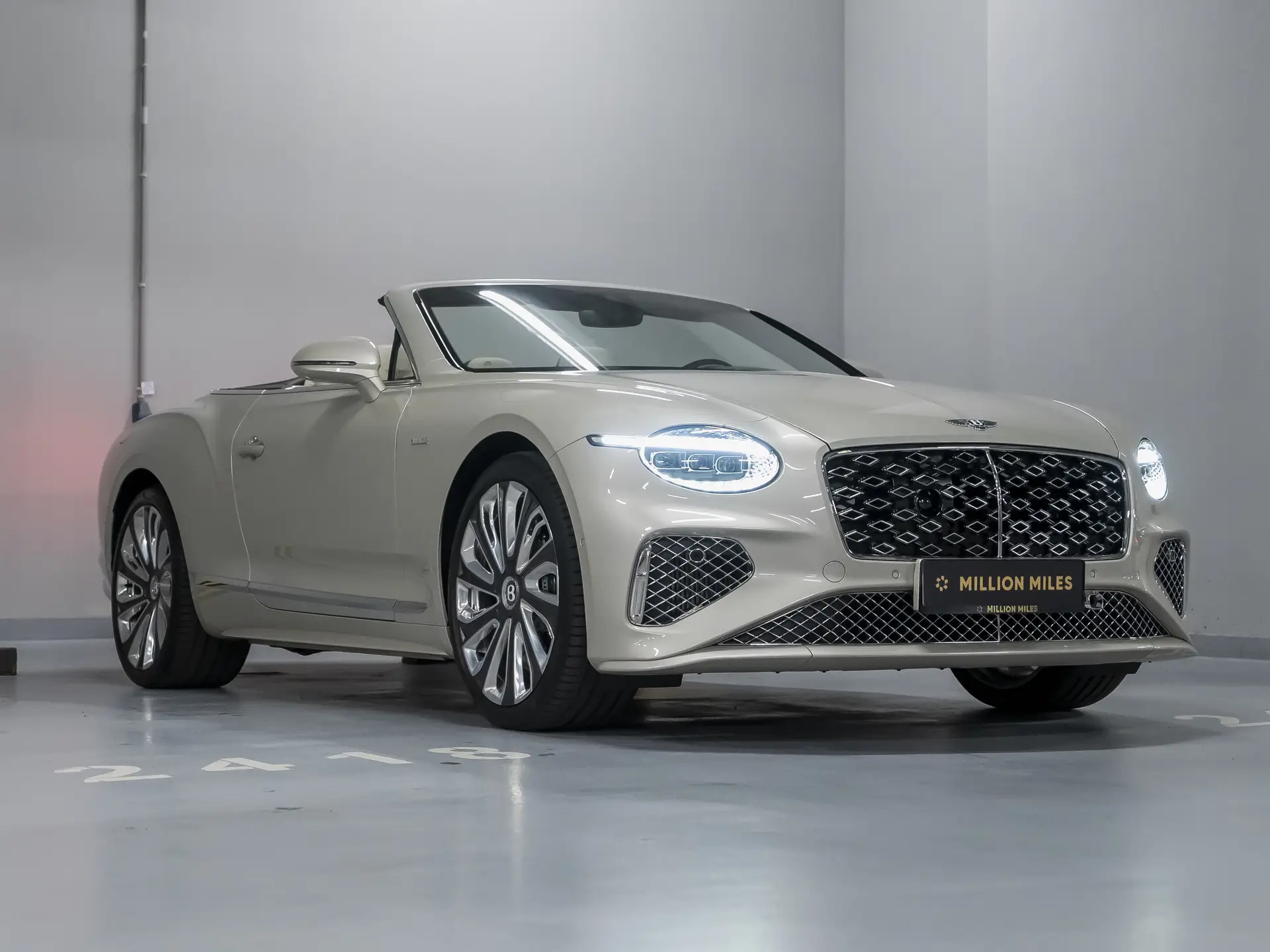 Bentley Continental GT, IV, 2025 купить в салоне Million Miles