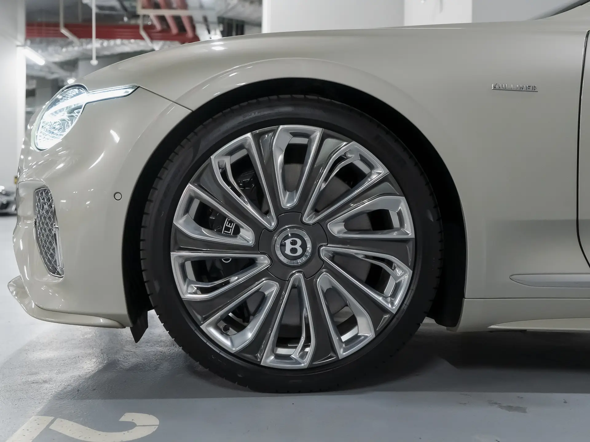 Bentley Continental GT, IV, 2025 купить в салоне Million Miles