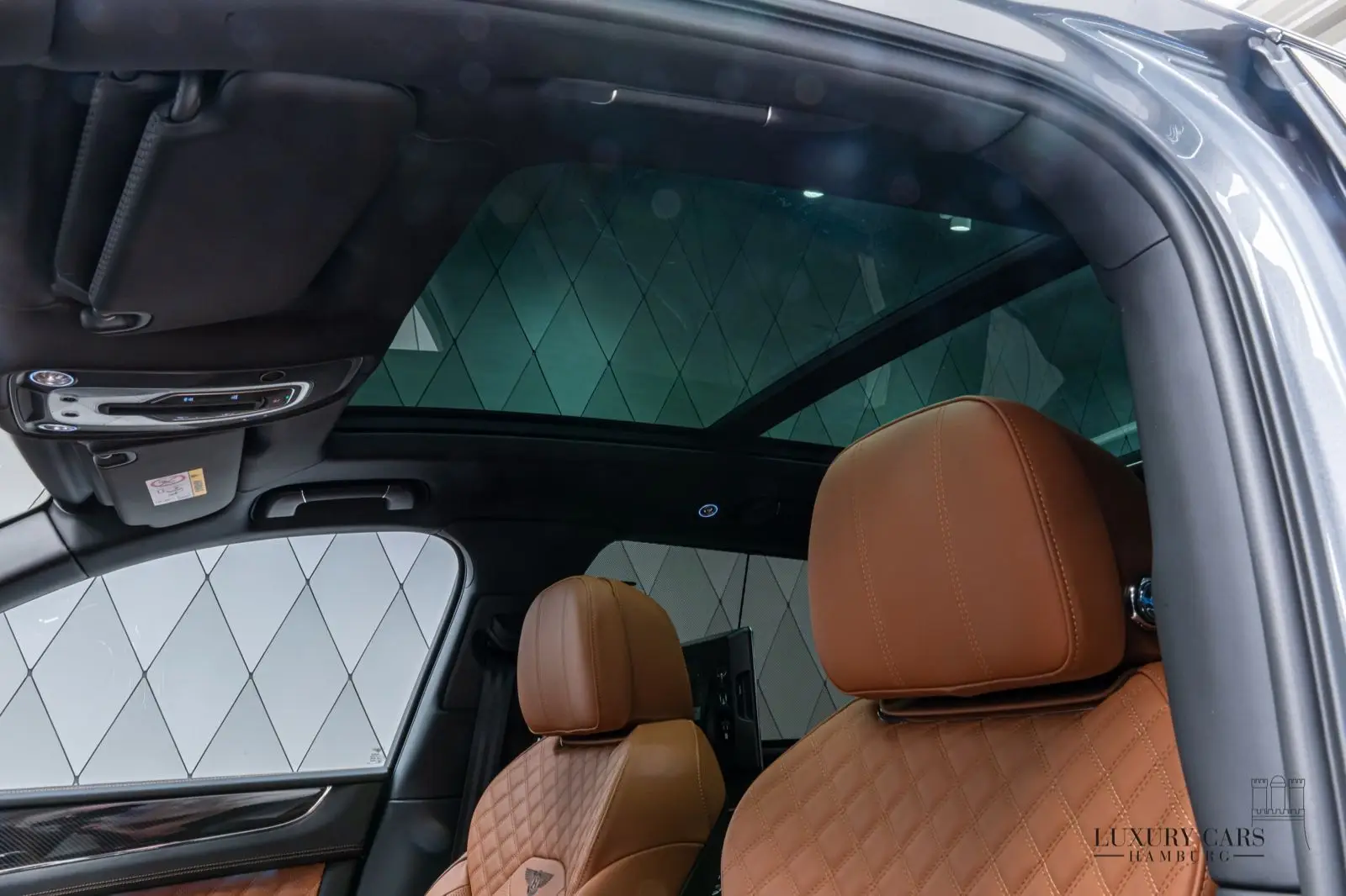 Bentley Bentayga, I Рестайлинг, 2025 купить в салоне Million Miles