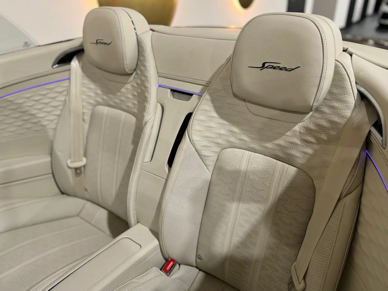 Bentley Continental GT, IV, 2025 купить в салоне Million Miles