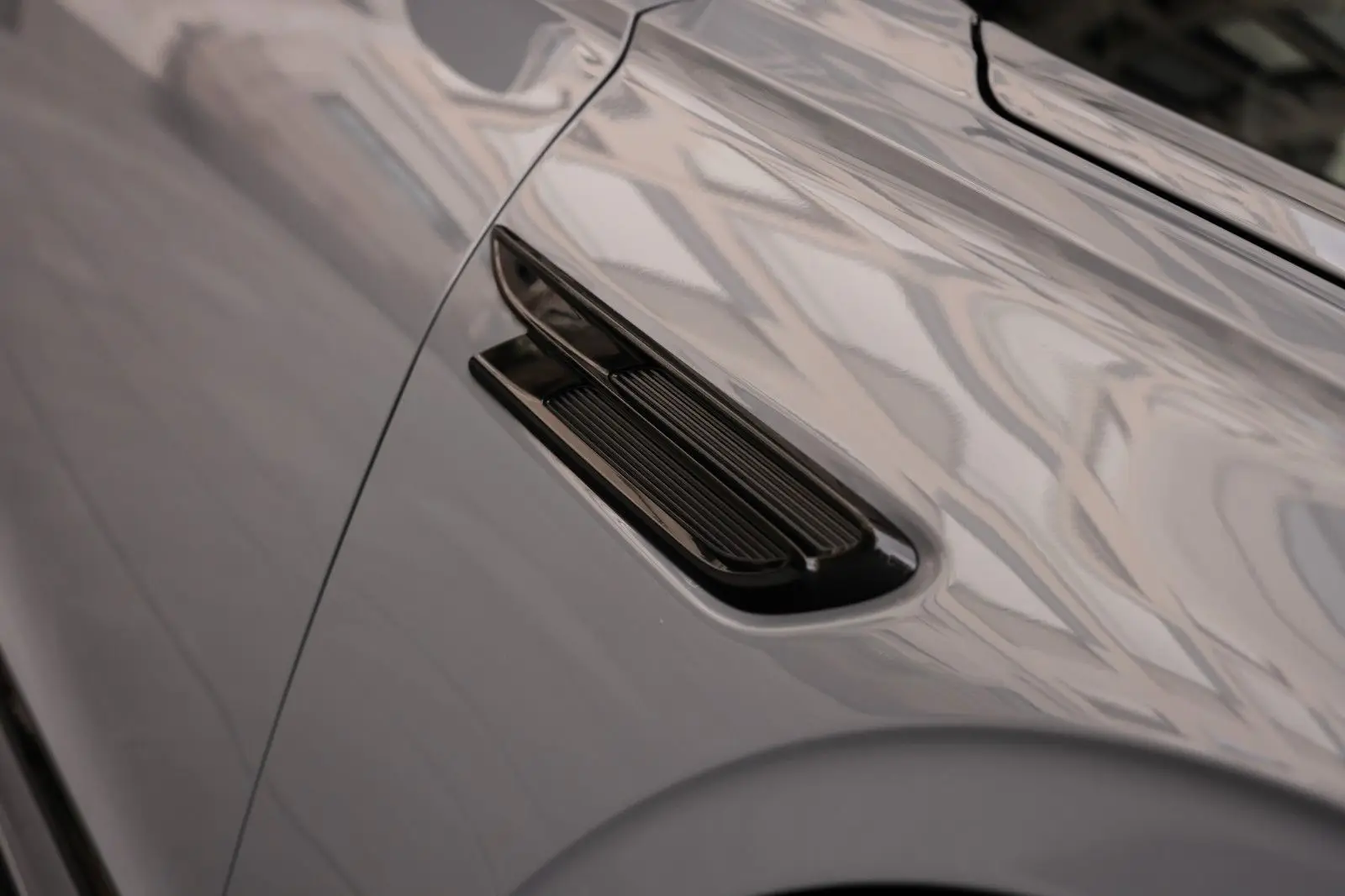 Bentley Flying Spur, III, 2024 купить в салоне Million Miles